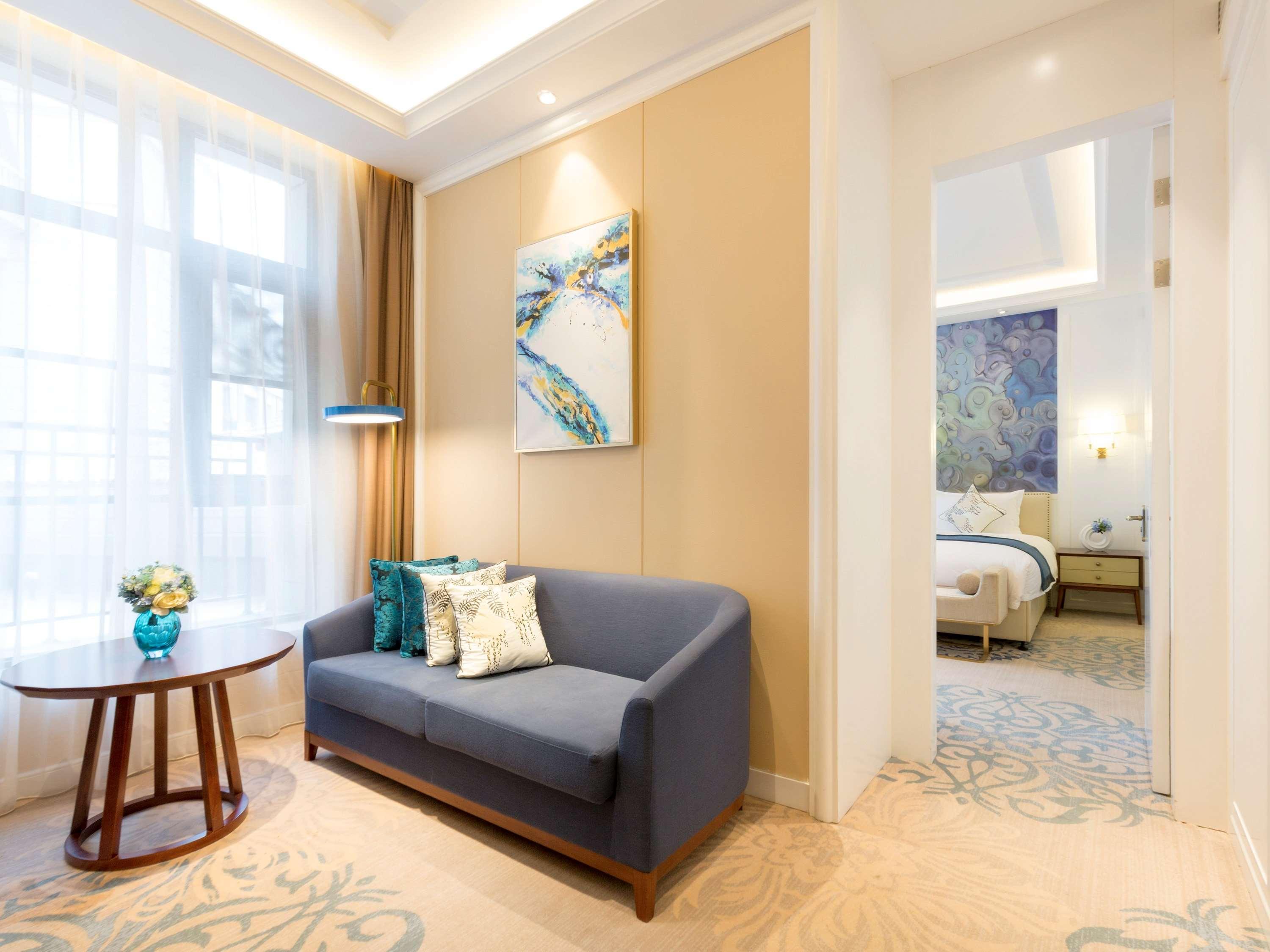 Grand Mercure Zhengzhou West Екстериор снимка