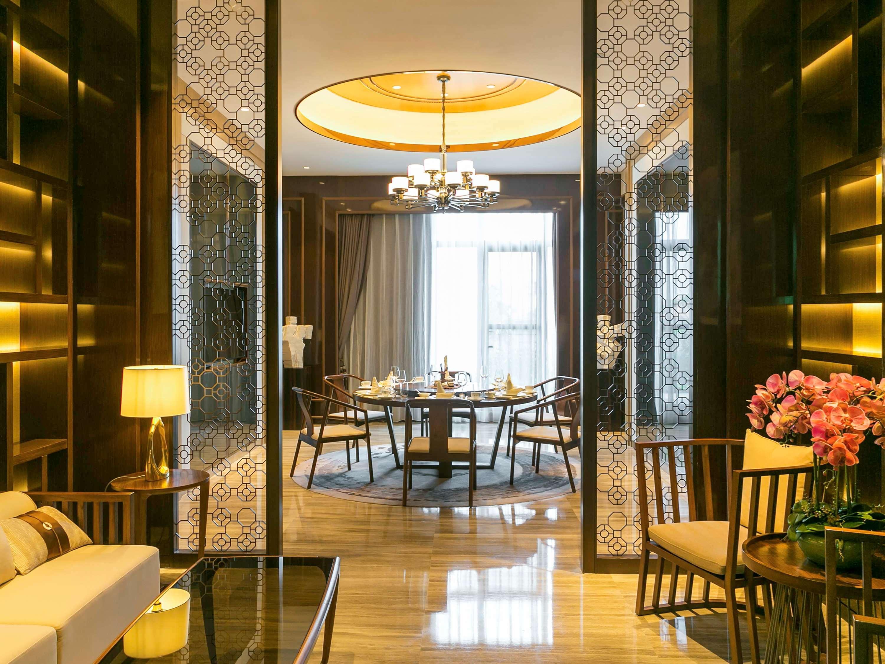 Grand Mercure Zhengzhou West Екстериор снимка