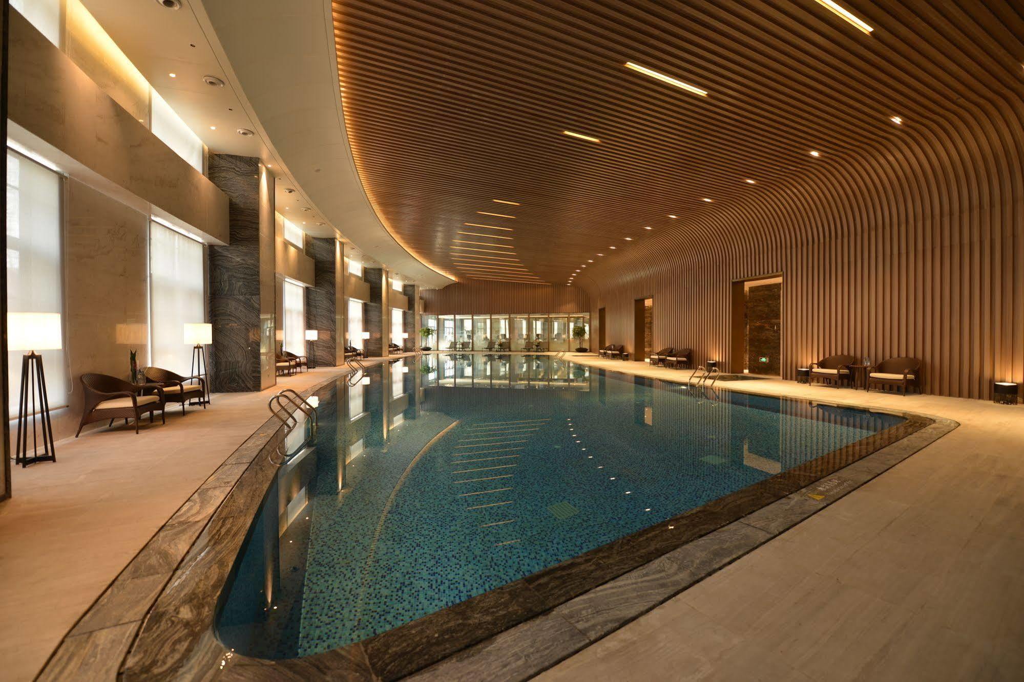 Grand Mercure Zhengzhou West Екстериор снимка